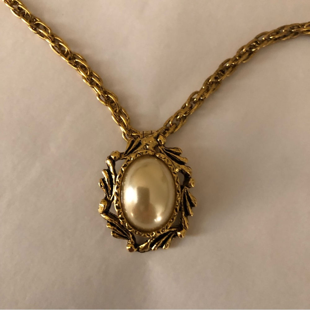 Vintage Rope Chain with Pearl Pendant Necklace